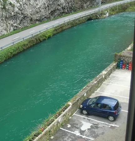 招待所 庞西伯斯旅馆 *