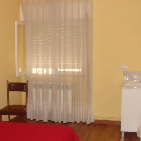 Hostal Poncebos Pensión