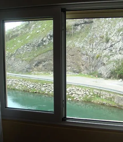 Hostal Poncebos Maison d'hôtes Poncebos